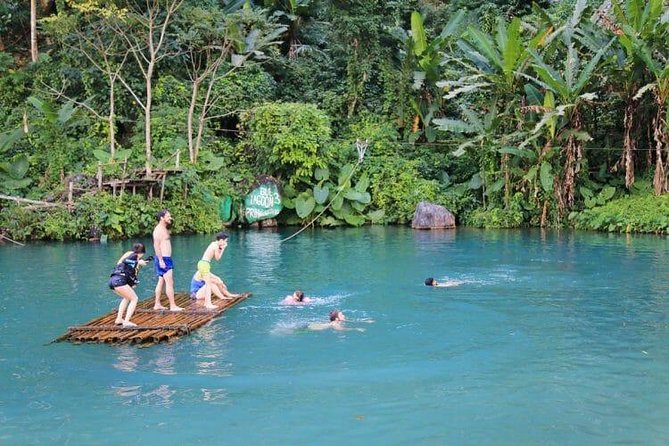 2-Day Vang Vieng Tour from Vientiane - Ban Keuan and the salt-making stop