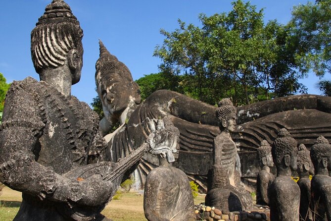 A Full Day in Laid-Back Vientiane - Wat Si Saket and its thousands of Buddha images