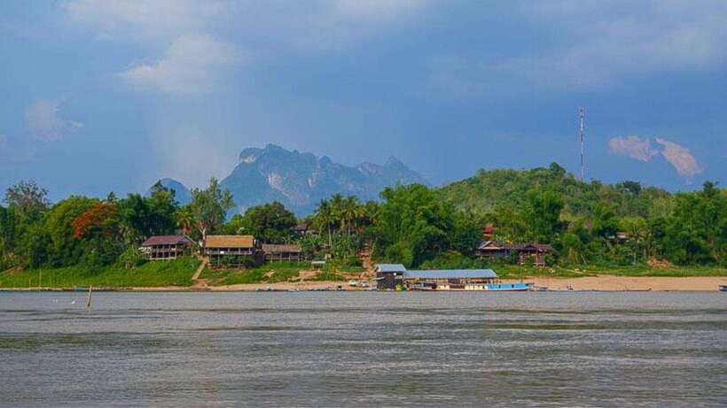 Chiang Rai: 2-Day Transfer to Luang Prabang by Slow Boat - What this Chiang Rai to Luang Prabang trip really is