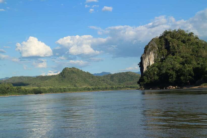 Half Day Mekong Cruise to Pak Ou Caves (Morning / Afternoon) - Choosing Between the Morning and Afternoon Cruise