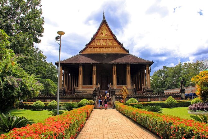 Half-Day Vientiane City Bike Tour | Laos - Lao textiles at Ban Mixay