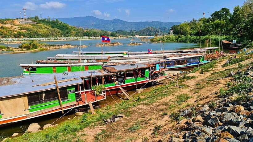 Luang Prabang: 2D Transfer to Huay Xai by Slow Boat - Early pickup in Luang Prabang