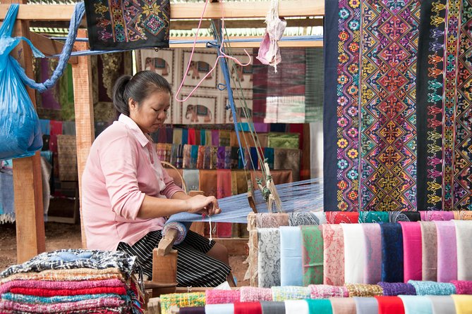 Luang Prabang: Cruise to Pak Ou Caves & Kuang Si Waterfalls - The Hmong village stop on the return