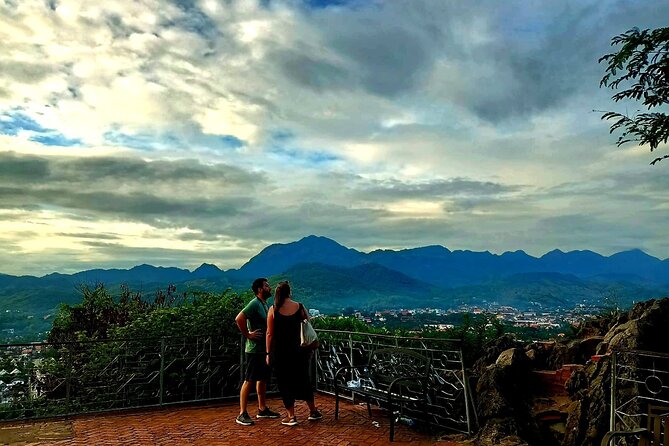 Luang Prabang Foodie Walking Tour and Monk Blessing - Starting at Joma Bakery Café