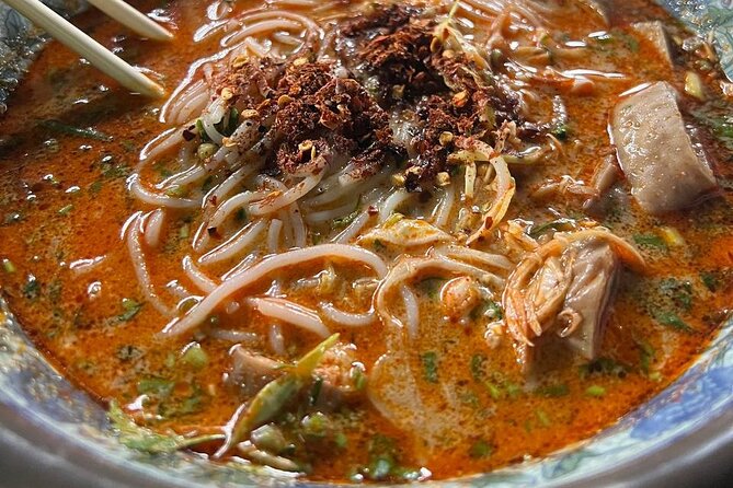 Luang Prabang Local Market and Morning Food Tour with Drinks - What the timing and group size mean