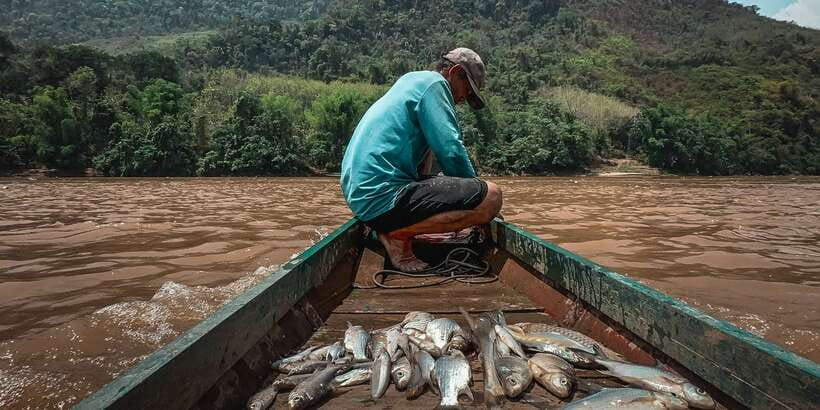 Luang Prabang: Mekong Fishing with a Local Fisherman & Lunch - Cruising toward Ban Sing and returning by tuk tuk