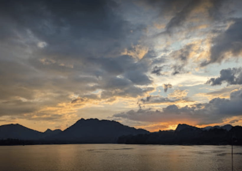 Luang Prabang: Mekong Sunset Cruise & Lao Tasting Dinner - Seven Lao dishes on one shared platter