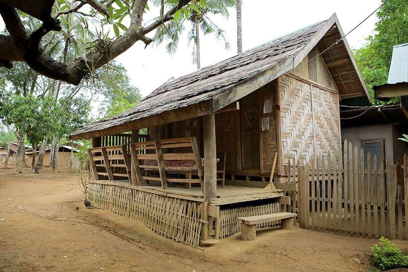Luang Prabang: Mountain Trek & Local Villages Overnight Tour - Morning paths through rice fields and Ban Tin Pha