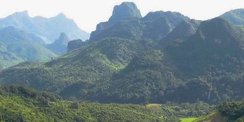 Luang Prabang: Mountain Trek & Local Villages Overnight Tour - Guides, food, and the small details that matter