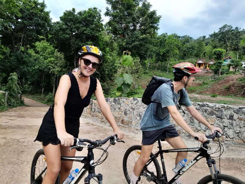 Luang Prabang: Pottery Workshop & Wat Chomphet cycling Tour - Key points to know before you book