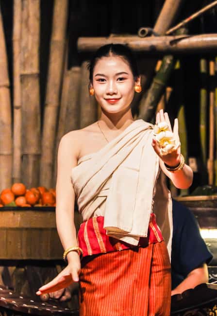 Luangprabang: Dinner with Lao Traditional Dance Performance - Food quality and what $50 really buys