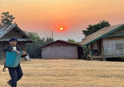 2-Day Trekking,Hmong village,Home Stay&Kayaking