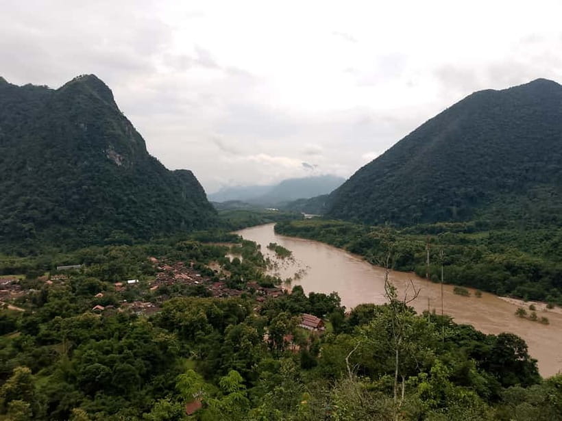 Nongkhiaw boat trip to Muang Ngoi - Village life, weaving, and the value of a small group
