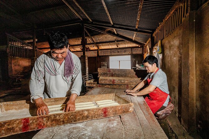 Prabang Plates Food Tour with 15+ Tastings - The morning market is the tour’s strongest stop