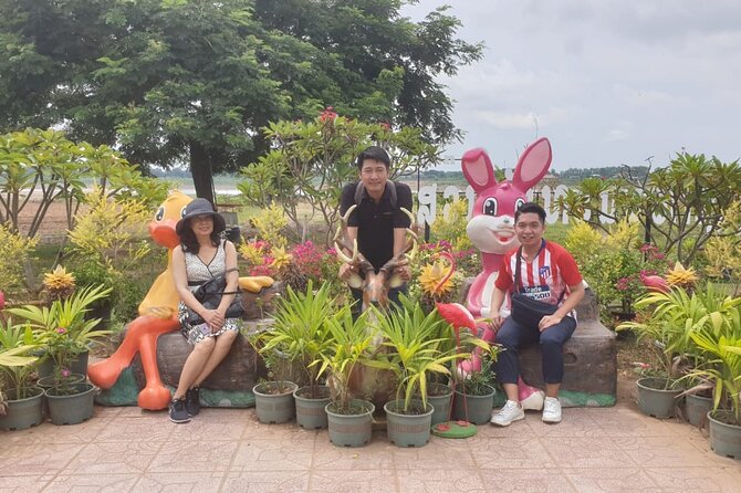 Private Full Day Vientiane City Tour - Pha That Luang, the golden symbol of Laos