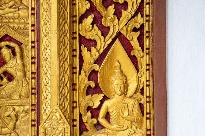 Private Tour: Half-Day City Tour of Luang Prabang - Wat Visoun and its 16th-century stupa