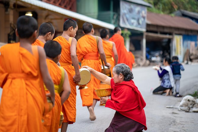Private Tour: Half-Day City Tour of Luang Prabang - The Royal Palace Museum and the gold Buddha