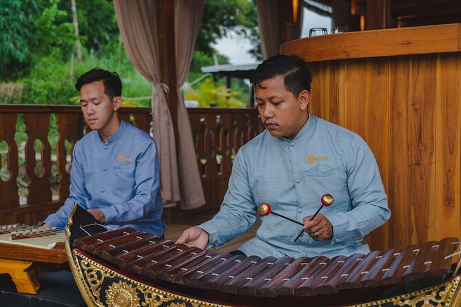 Sunset Cruise in Luang Prabang with Live Performance - Practical Tips for a Better Evening