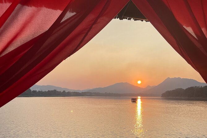 Sunset Cruise Luang Prabang - Practical tips for a better sunset cruise