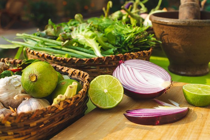 The Namkhan - Cooking Class - How the small group changes the experience