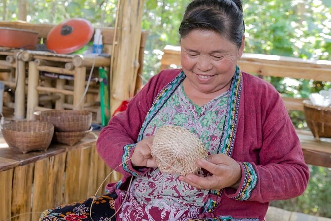 The Namkhan - Traditional Lao Bamboo Weaving - A welcome drink and a walk through the gardens