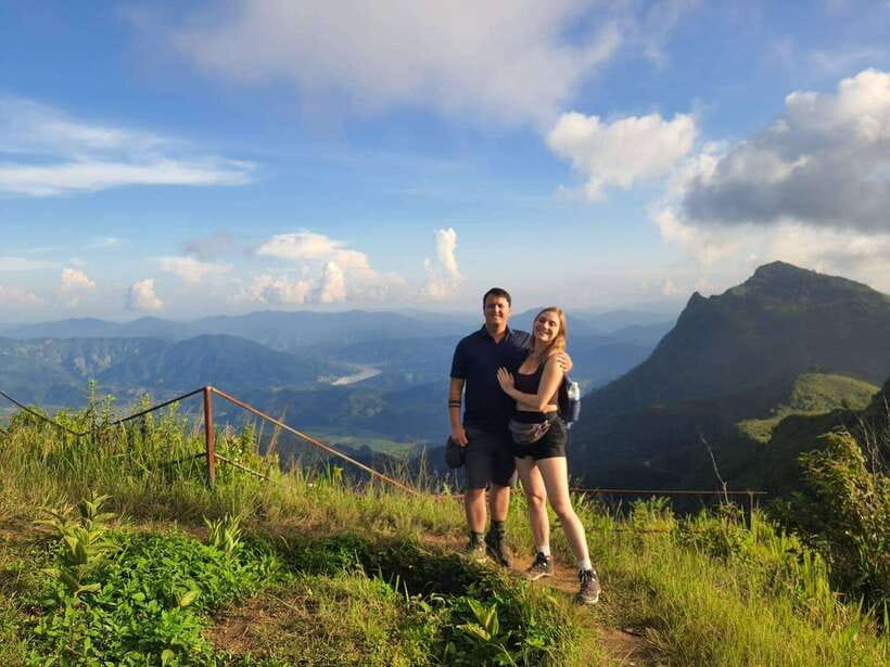Transfer : wonder full Sunrise and landscape at Phu Chifa - Walking from the parking area to the peak