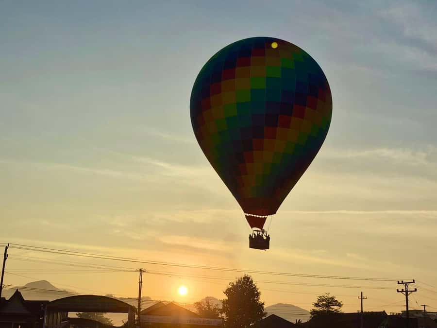 Vang Vieng: Climbing & Ballon (Departure from Vientiane) - Key points to know before booking