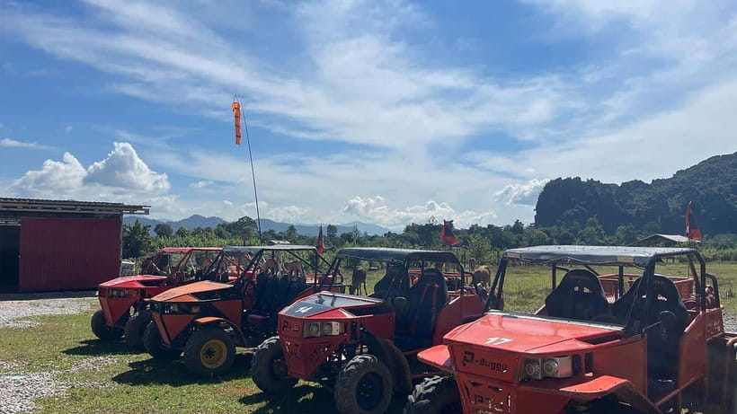 Vang Vieng: Hot Air Balloon and Go Kart Ride - What the balloon portion feels like