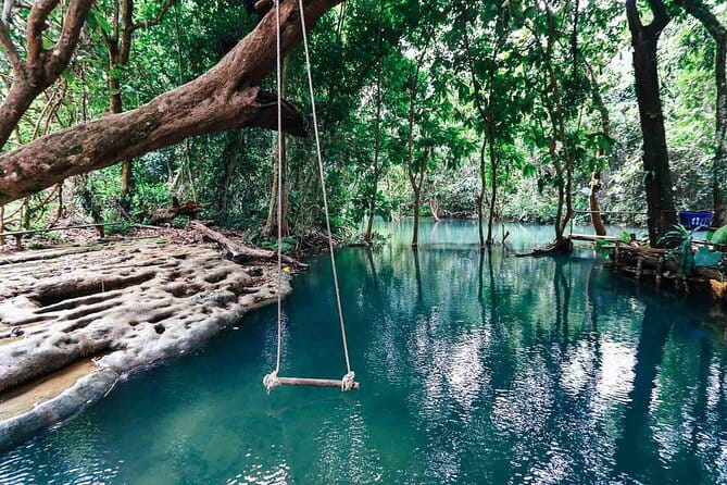 Vang Vieng Tour A Blue lagoon 3 with Caves and Zipline - Entering Tham Nam Water Cave