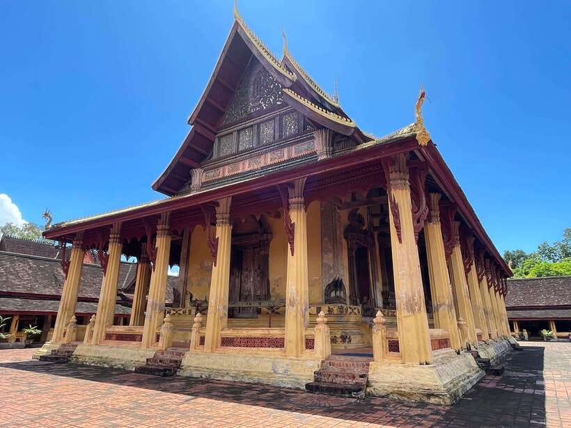 Vientiane: Cultural Tour with Buddha Park and Patuxay - Why this Vientiane day works
