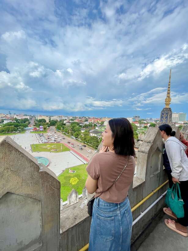 Vientiane: Half-Day City Tour with Patuxai and Buddha Park - What $52 gets you, and what it does not